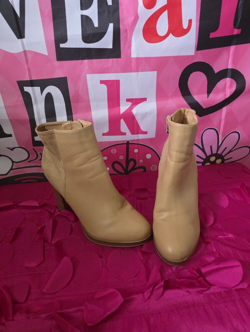 Stylish Tan Leather Ankle Boots - Women's Fashion Booties